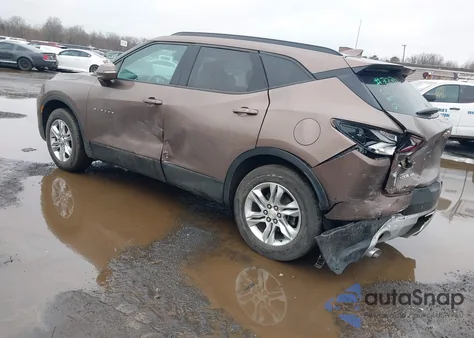 2020 Chevrolet Blazer Awd 2Lt from USA, damaged, VIN 3GNKBHRS1LS547370